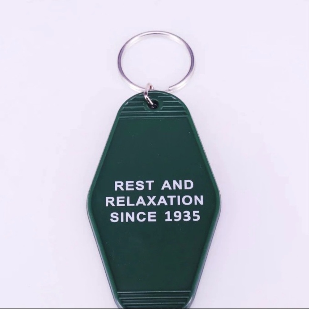 Friday the 13th Camp Crystal Lake Horror Keychain - Picture 2 of 2